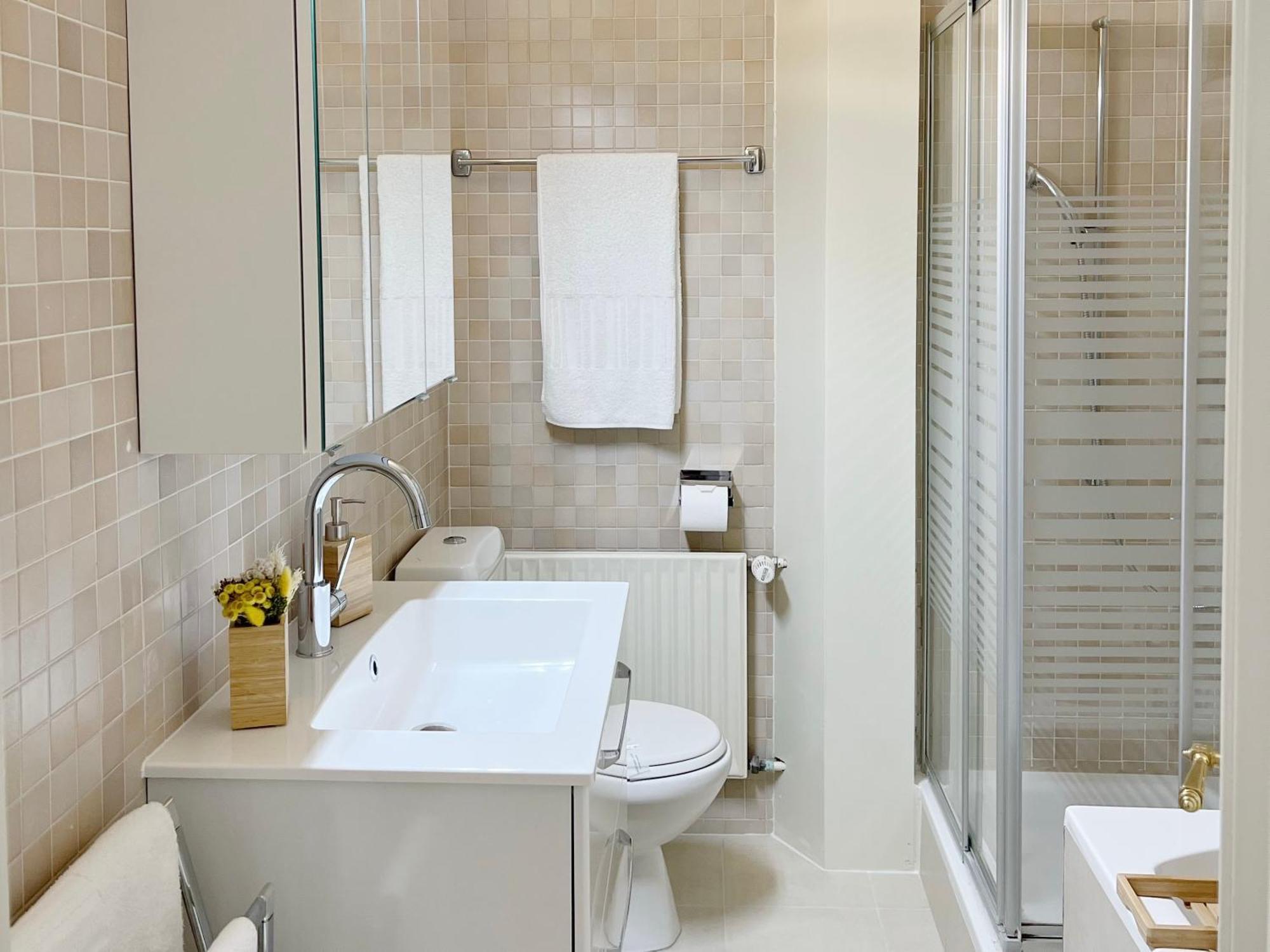 Montreux Riviera Suite Waterfront 3 Bedrooms Private Parking Exterior foto